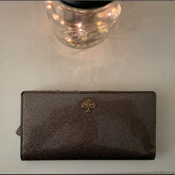 Glitter Kate Spade wallet - Picture 1 of 8